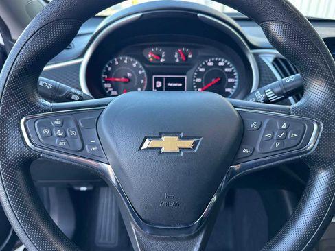 Used 2023 Chevrolet Malibu LT image 29