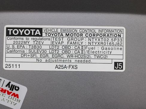 Used 2022 Toyota RAV4 XSE w/ Weather Package AWD/4WD image 27