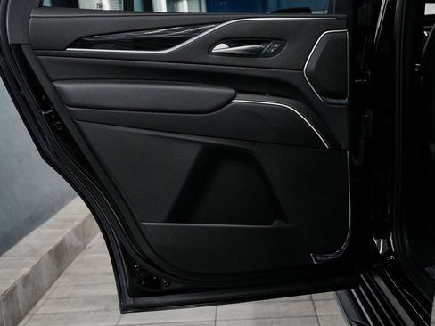 Used 2024 Cadillac Escalade Sport image 14