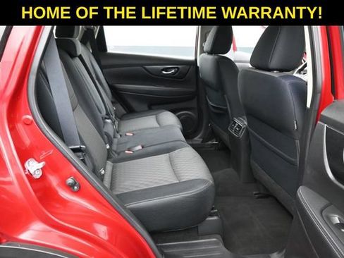 Used 2017 Nissan Rogue S AWD/4WD image 41