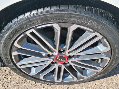 Used 2023 Kia Forte GT image 7