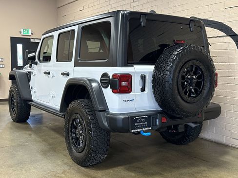 Used 2023 Jeep Wrangler Unlimited Rubicon 4xe image 7