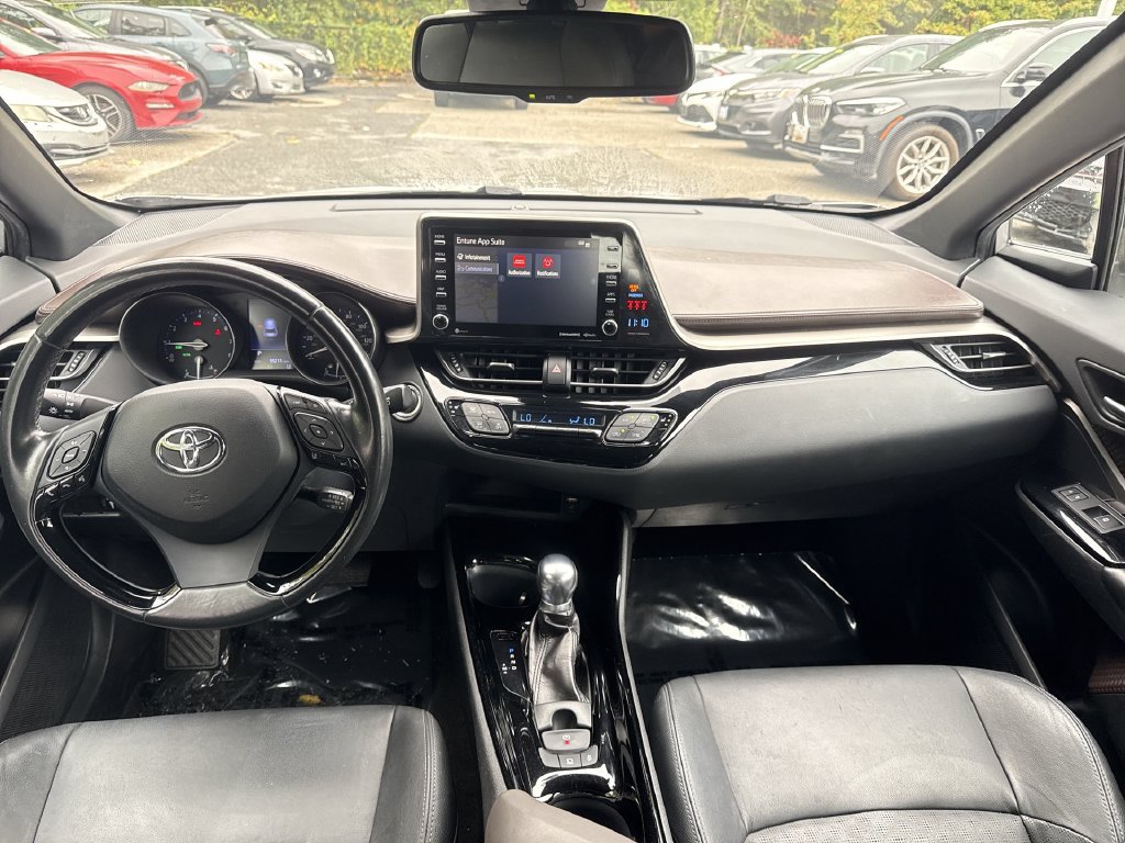 Used 2019 Toyota C-HR Limited FWD image 22