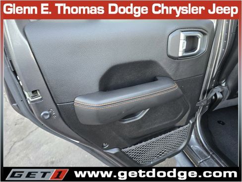 Certified 2022 Jeep Gladiator Mojave w/ LED Lighting Group image 30