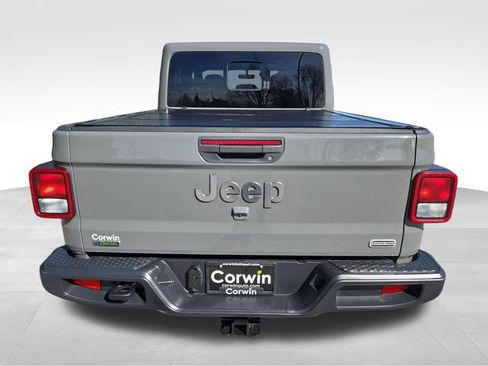 Used 2021 Jeep Gladiator Overland w/ Uconnect 4C Nav & Sound Group AWD/4WD image 14
