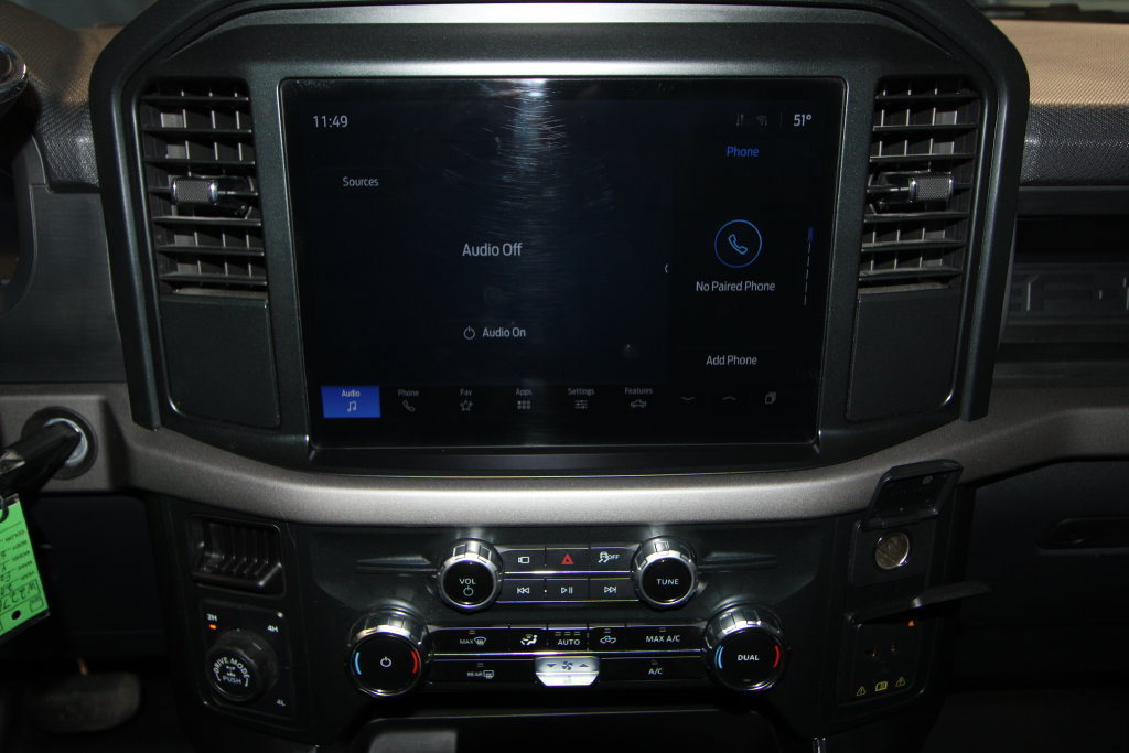 Used 2025 Ford F150 XL w/ Equipment Group 104A Hybrid AWD/4WD image 13