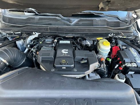 Used 2022 RAM 3500 Tradesman w/ Max Tow Package image 32