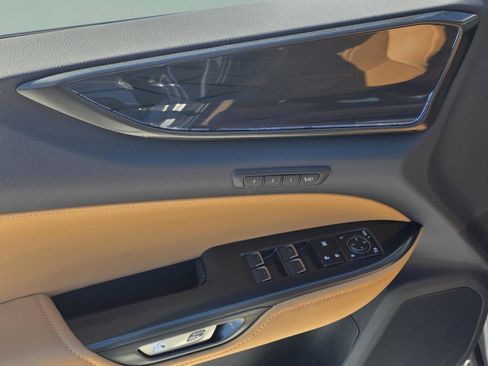 Used 2024 Lexus NX 350 AWD image 13