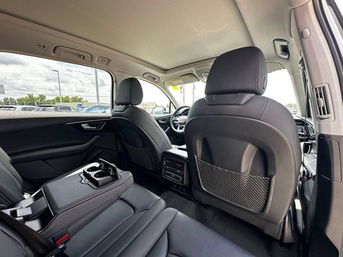 Used 2022 Audi Q7 3.0T Premium w/ Convenience Package image 26