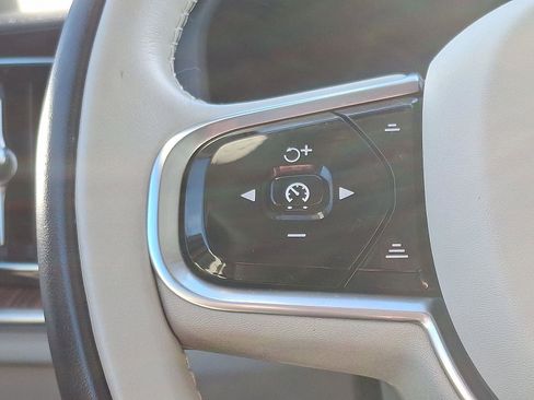 Used 2020 Volvo V60 T5 Cross Country w/ Protection Package image 23