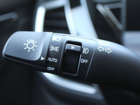 New 2026 Kia Seltos S image 25