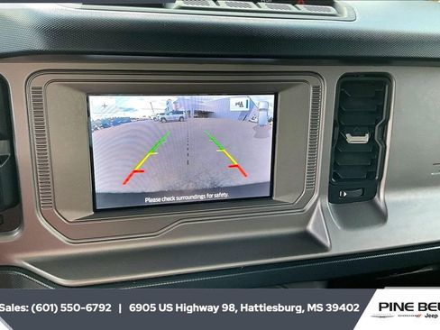 Used 2022 Ford Bronco Outer Banks image 15