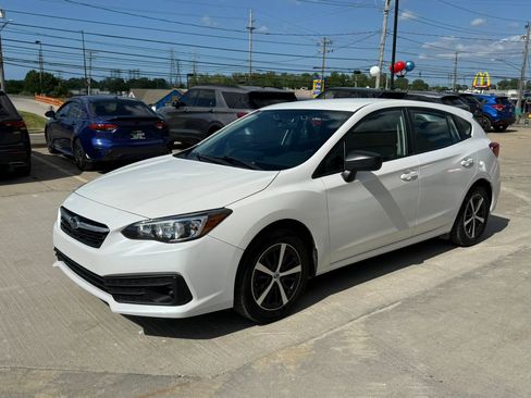 Used 2022 Subaru Impreza 2.0i AWD/4WD image 6