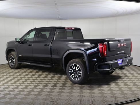 Used 2024 GMC Sierra 1500 AT4 w/ Technology Package AWD/4WD image 13