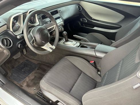 Used 2010 Chevrolet Camaro LS image 14