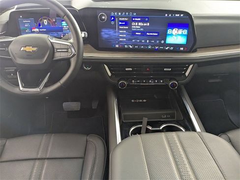 Used 2025 Chevrolet Tahoe High Country image 27