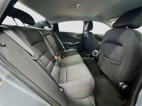 Used 2024 Chevrolet Malibu LT image 27