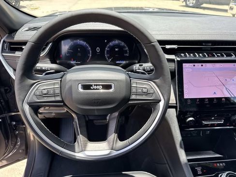 New 2025 Jeep Grand Cherokee L Limited AWD/4WD image 23