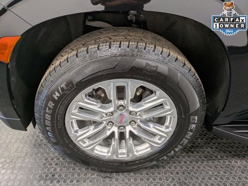 Used 2023 GMC Yukon SLT w/ SLT Luxury Package AWD/4WD image 7