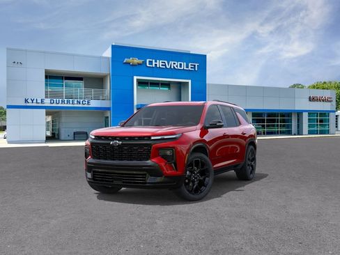 New 2026 Chevrolet Traverse RS w/ LPO, Floor Liner Package FWD image 38