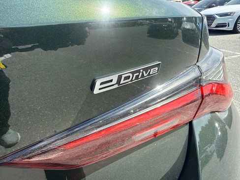 Used 2023 BMW i4 eDrive35 RWD image 34