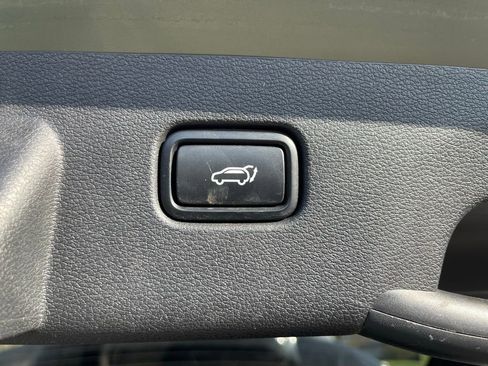 Used 2024 Kia Sportage X-Pro Prestige image 14