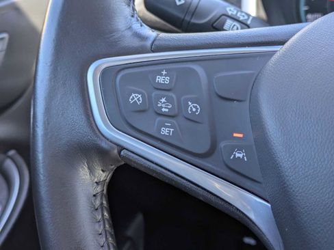 Used 2022 Chevrolet Malibu RS FWD image 24