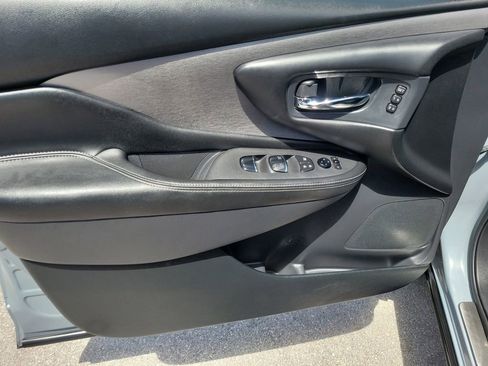 Certified 2022 Nissan Murano SL FWD image 15