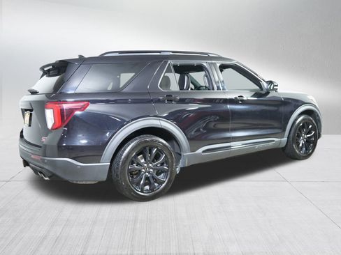 Used 2020 Ford Explorer ST w/ Premium Technology Package image 7