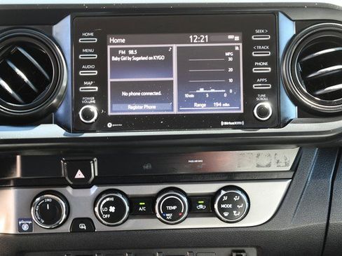 Used 2020 Toyota Tacoma SR image 18