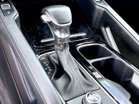 Used 2022 Kia Telluride SX w/ Towing Package image 25