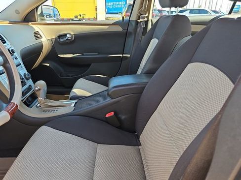 Used 2009 Chevrolet Malibu LT w/ Premium Mat Package image 15