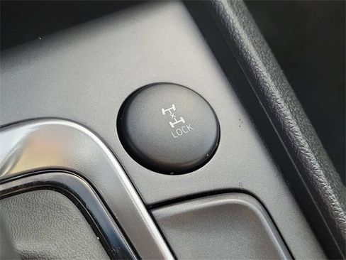 Used 2023 Hyundai Kona SEL image 16