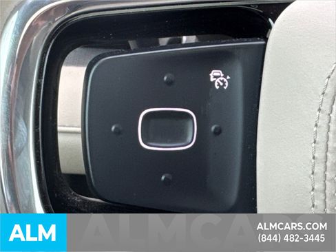 Used 2024 Lincoln Nautilus Premier w/ Equipment Group 102A image 30