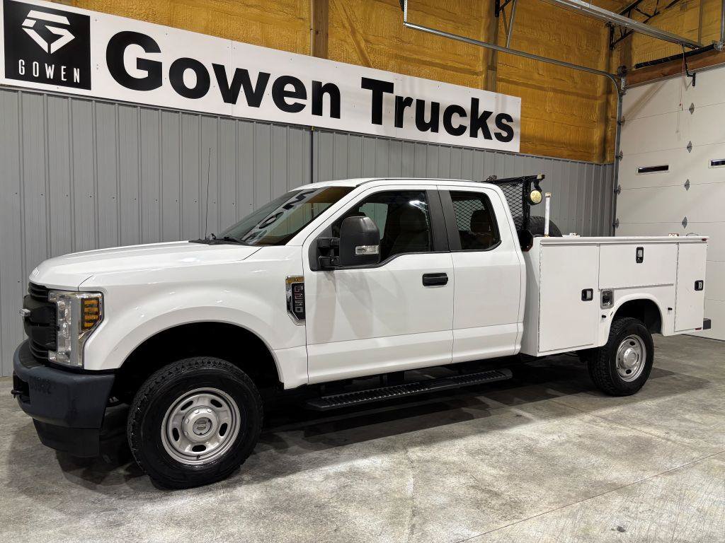 Used 2018 Ford F250 XL w/ Power Equipment Group AWD/4WD image 4