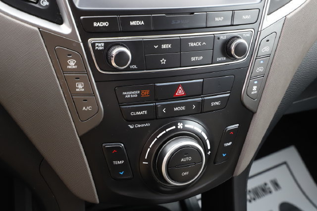 Used 2019 Hyundai Santa Fe XL FWD image 45