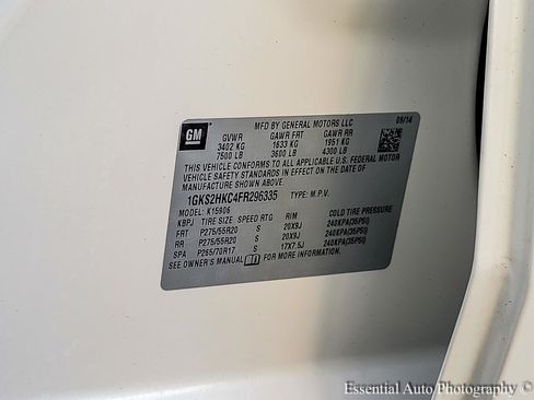 Used 2015 GMC Yukon XL SLT w/ Open Road Package image 41