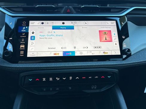 New 2026 Jeep Cherokee Laredo image 20