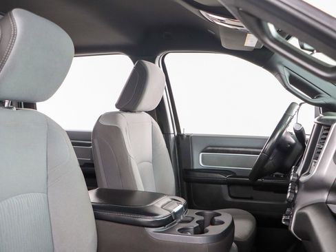 Used 2022 RAM 2500 Big Horn w/ Cold Weather Group image 28