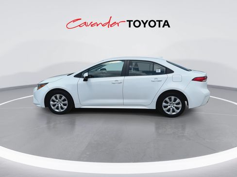 Certified 2024 Toyota Corolla LE FWD image 5
