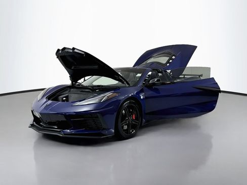 Used 2026 Chevrolet Corvette Stingray Coupe w/ Z51 Performance Package RWD image 25