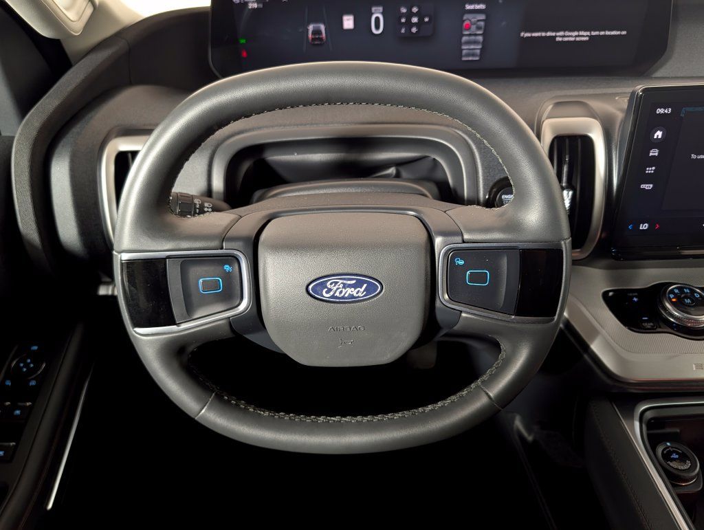 Certified 2025 Ford Expedition Active RWD image 17