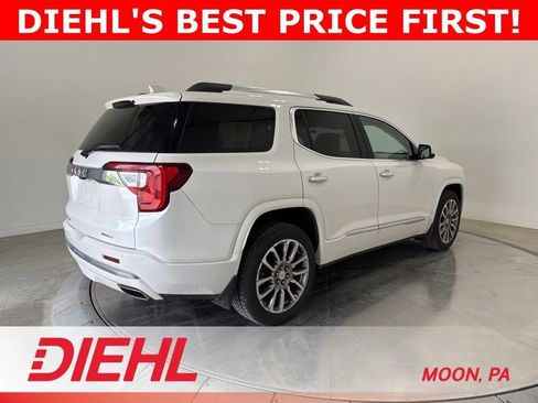 Used 2022 GMC Acadia Denali w/ Denali Ultimate Package AWD/4WD image 4