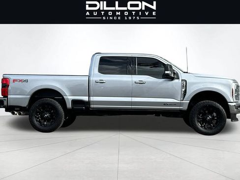 Used 2024 Ford F350 Lariat w/ FX4 Off-Road Package AWD/4WD image 3