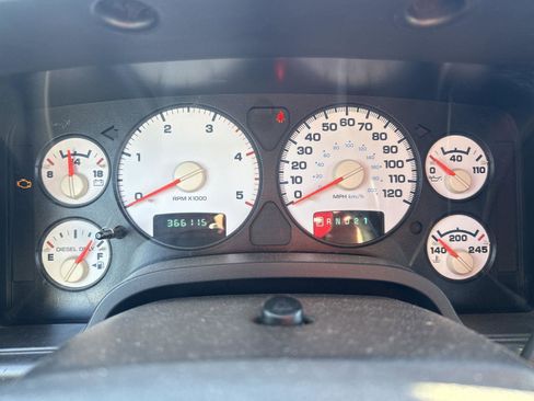 Used 2004 Dodge Ram 2500 Truck SLT w/ Trailer Tow Group image 15