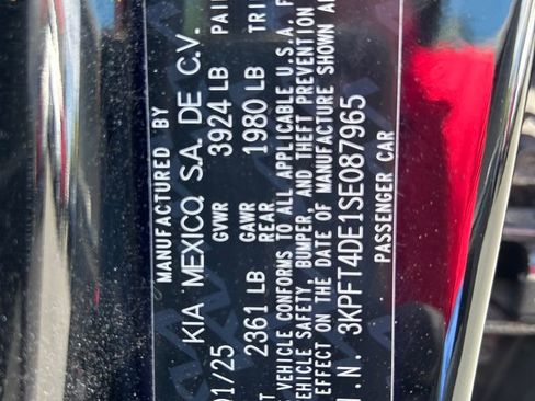 Used 2025 Kia K4 FWD image 3