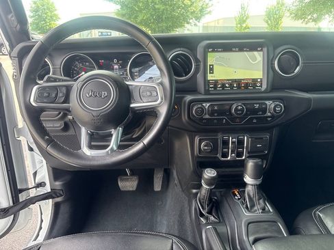 Used 2022 Jeep Wrangler 4WD Unlimited Sahara 4xe image 47