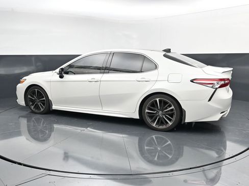 Used 2020 Toyota Camry XSE w/ Cold Weather Package AWD/4WD image 5
