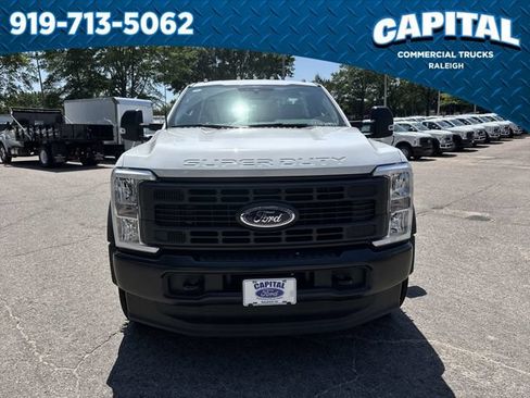 New 2026 Ford F550 4x4 Regular Cab Super Duty image 4