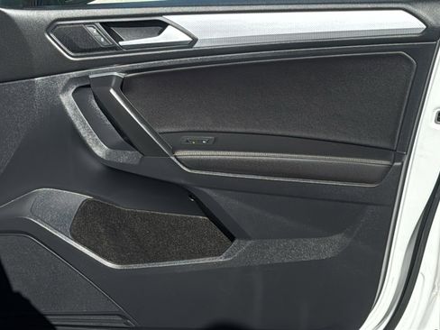 Used 2024 Volkswagen Tiguan S image 29